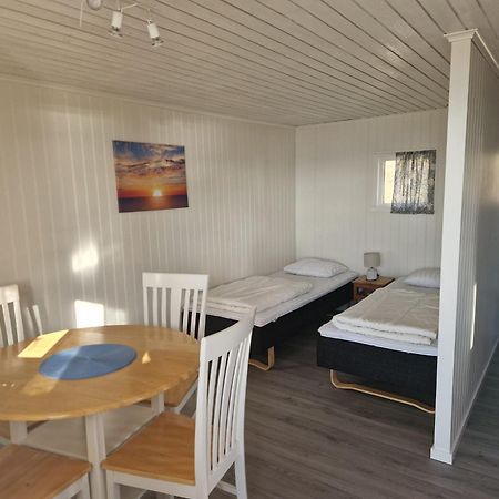 Askeviks Camping & Stugor Sjötorp Екстериор снимка