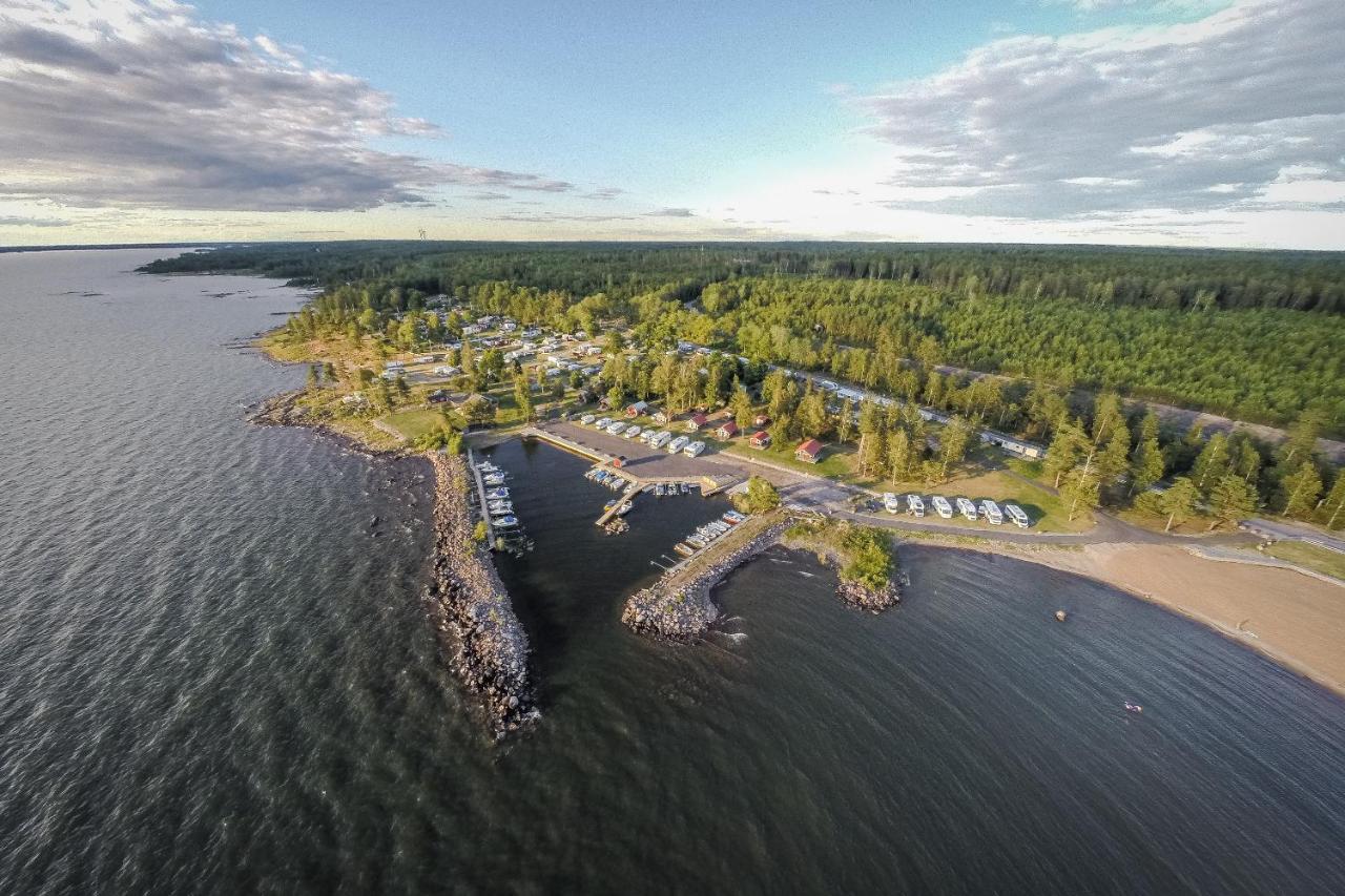 Askeviks Camping & Stugor Sjötorp Екстериор снимка